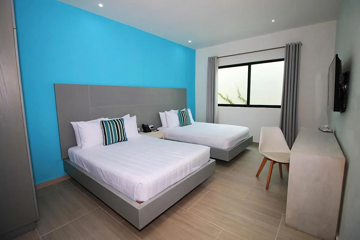 We Express Hotel Playa del Carmen
